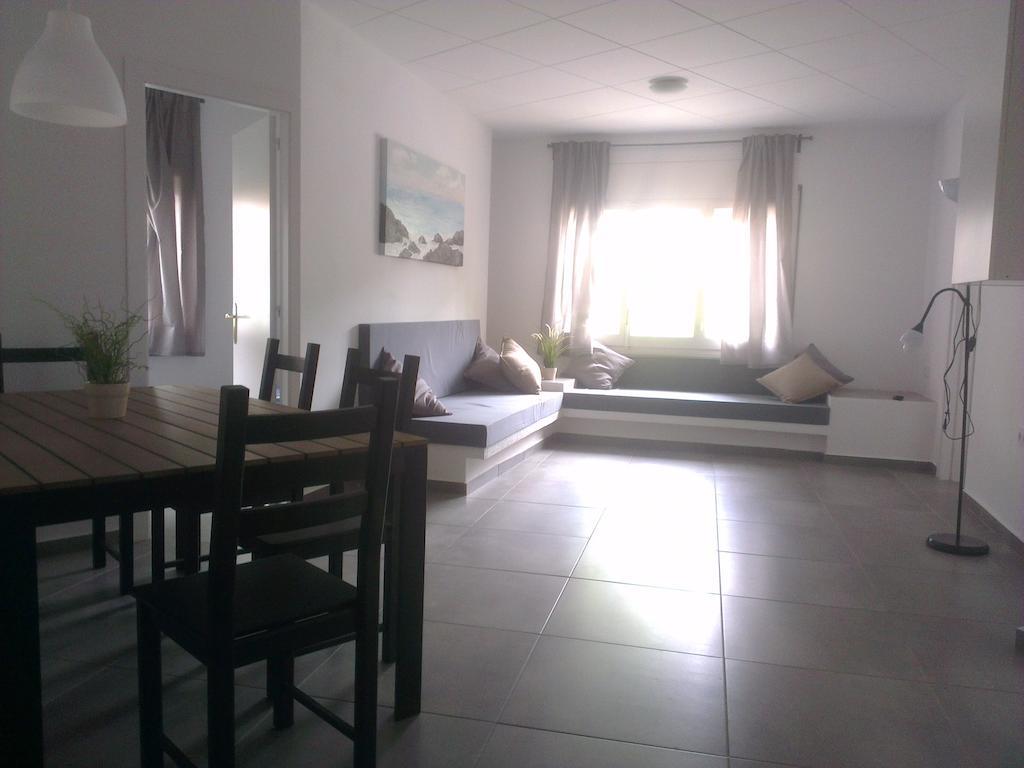 Apartaments La Riera Росес Номер фото